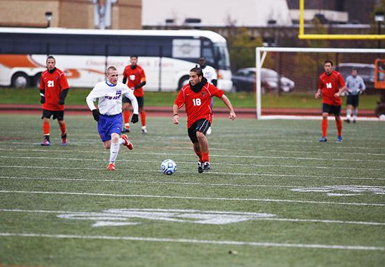 Mens soccer looks to carry success to 2017