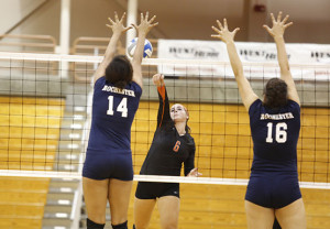 Volleyball winning streak approaches school record after weekend sweep