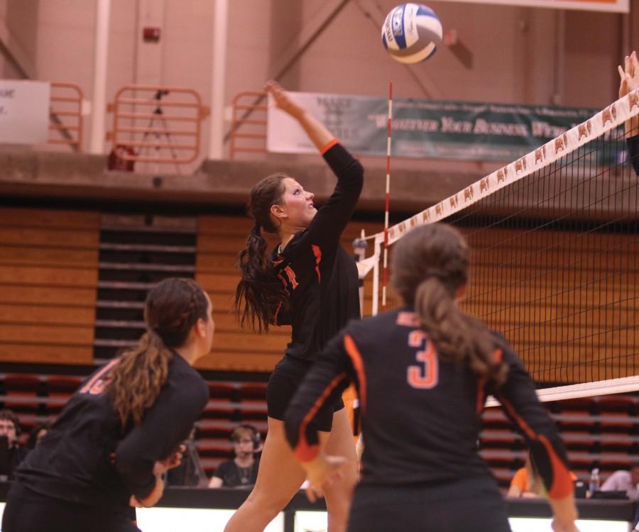 Jessica Crooks led the Bengals with 24 kills over the weekend. 