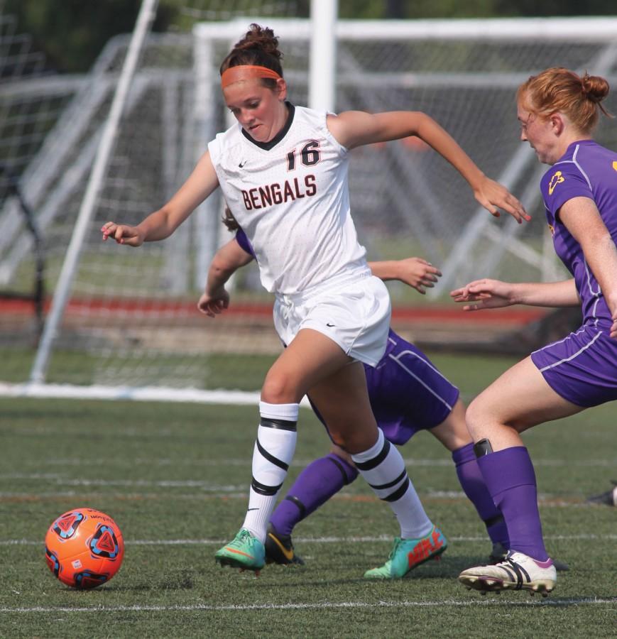 Senior forward Melissa Smith scored a goal in each of Buffalo State’s first two games.