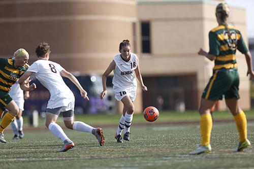 Junior forward Melissa Smith is third in the SUNYAC in points (19) and is tied for fourth in goals (7). 