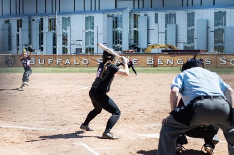 Season ends for Softball in Day One of SUNYAC Championships