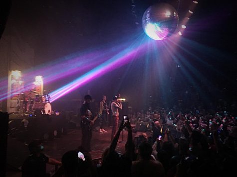 Neck deep pleased fans with surprising set list and heavily encouraged crowd-surfing