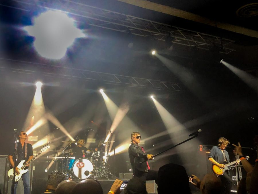 Stone Temple Pilots “Glide” in high energy show at the Rapids Theater