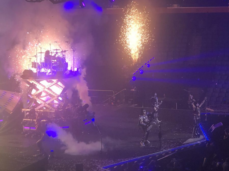 Kiss delivers memorable “End of the Road” performance in Buffalo