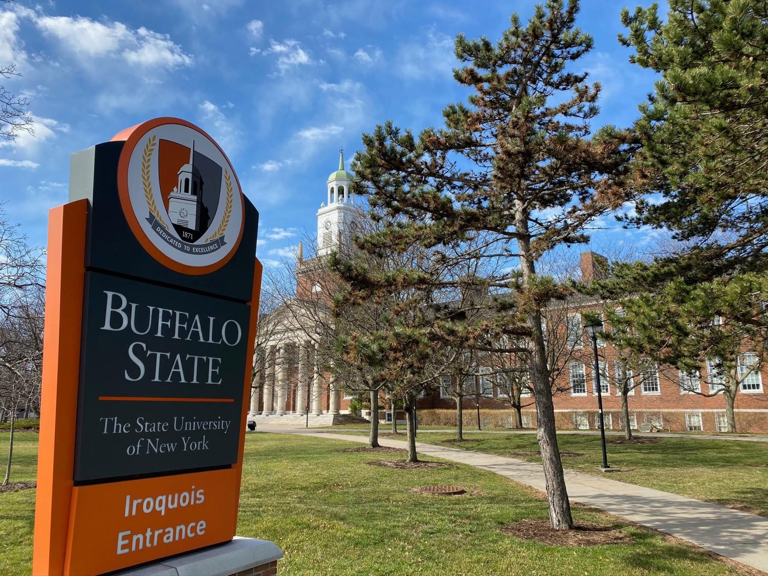 Hindre dæk omvendt Buffalo State College welcomes Afghan refugees - The Record